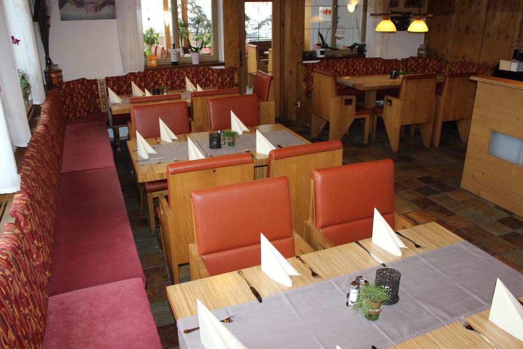 Ristorante Pizzeria Pension Taormina Roßhaupten Εξωτερικό φωτογραφία