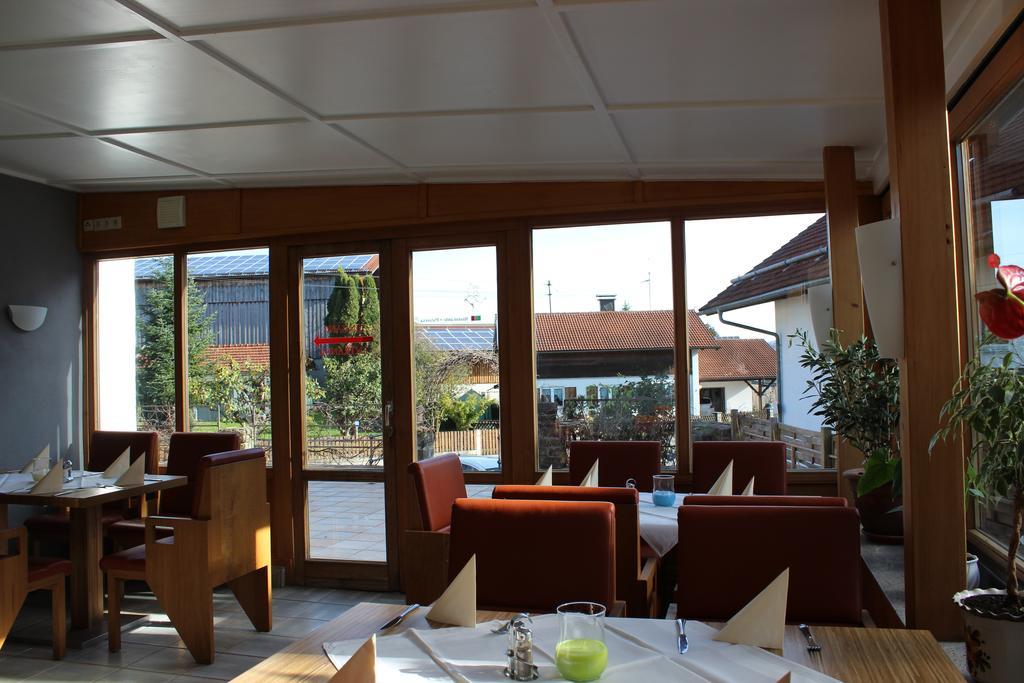 Ristorante Pizzeria Pension Taormina Roßhaupten Εξωτερικό φωτογραφία
