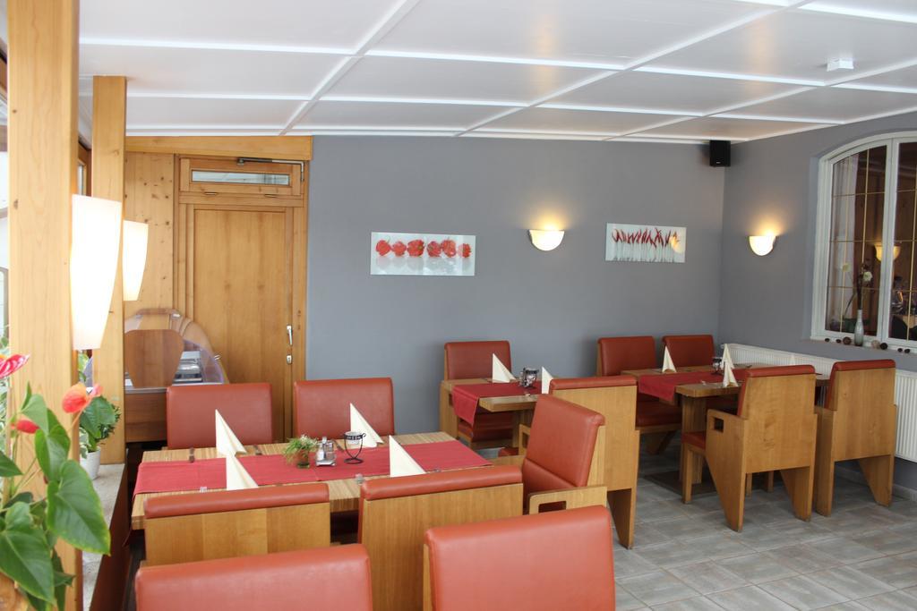 Ristorante Pizzeria Pension Taormina Roßhaupten Εξωτερικό φωτογραφία